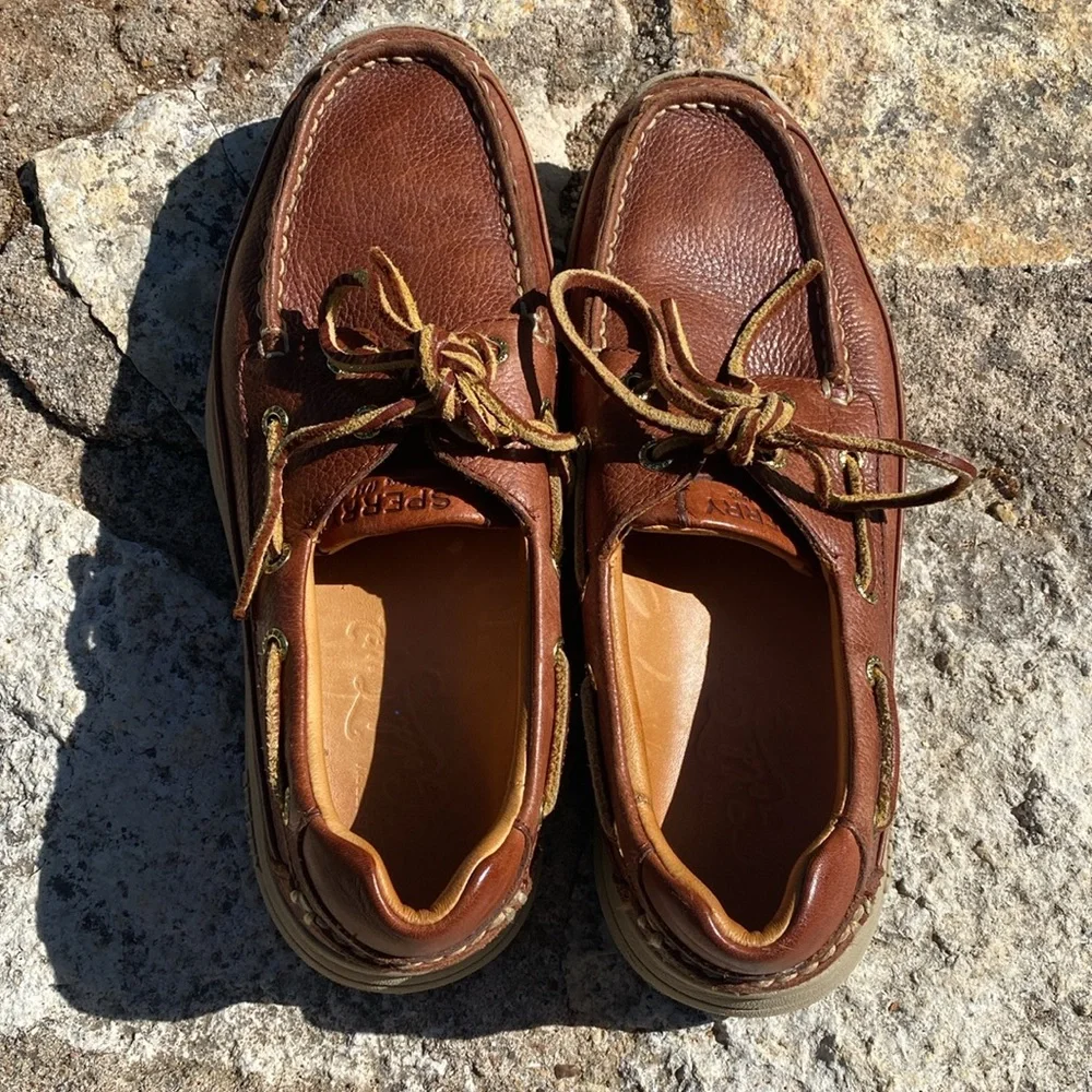 Sperry Men's Brown Leather Gold Cup 2-Eye Boat Shoes